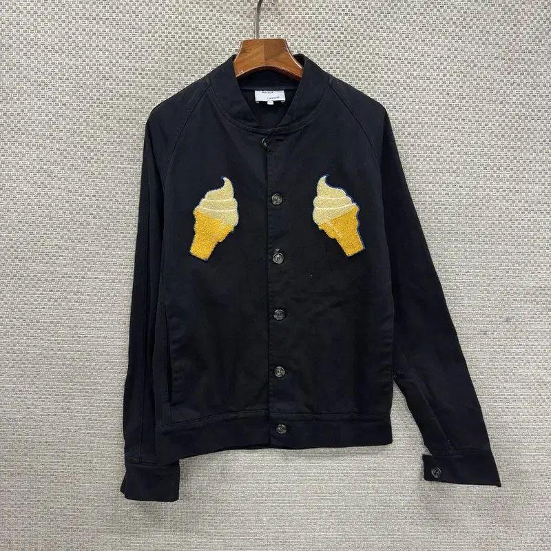 メゾンラビッシュ カジュアル アイスクリーム トラッカー ジャケット XS D02248