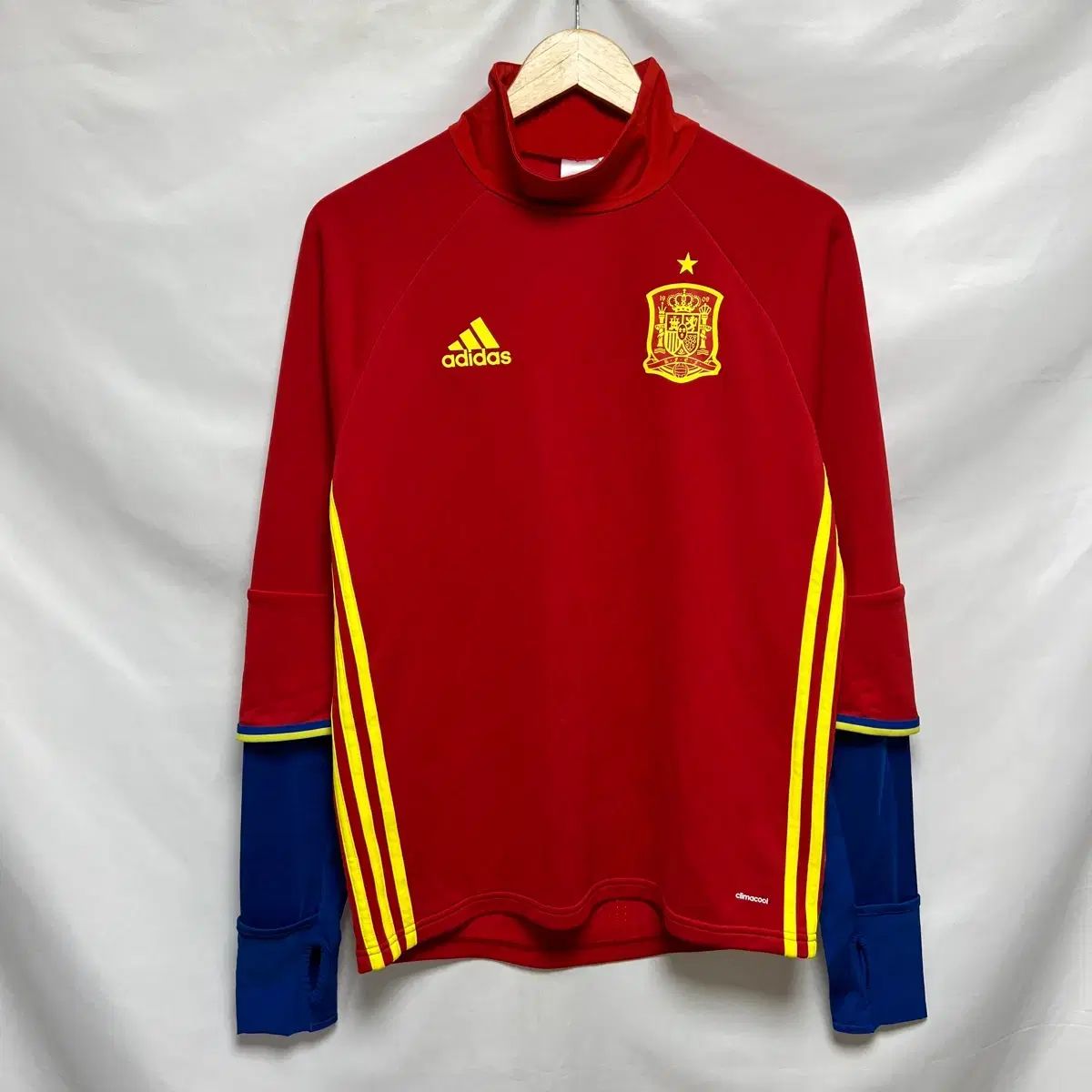正規品/100 アディダス スペイン サッカー 韓国国家代表 レッド トレーナー ハーフジップ ウォームアップ