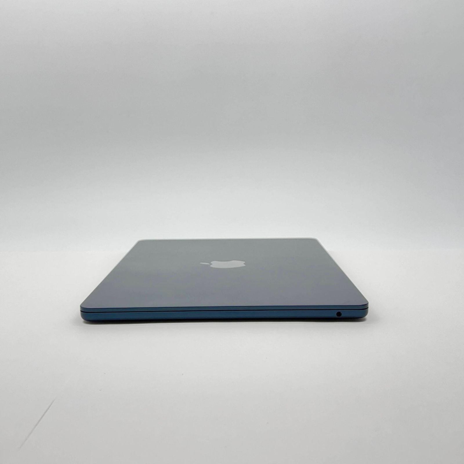MacBook Air M3 13