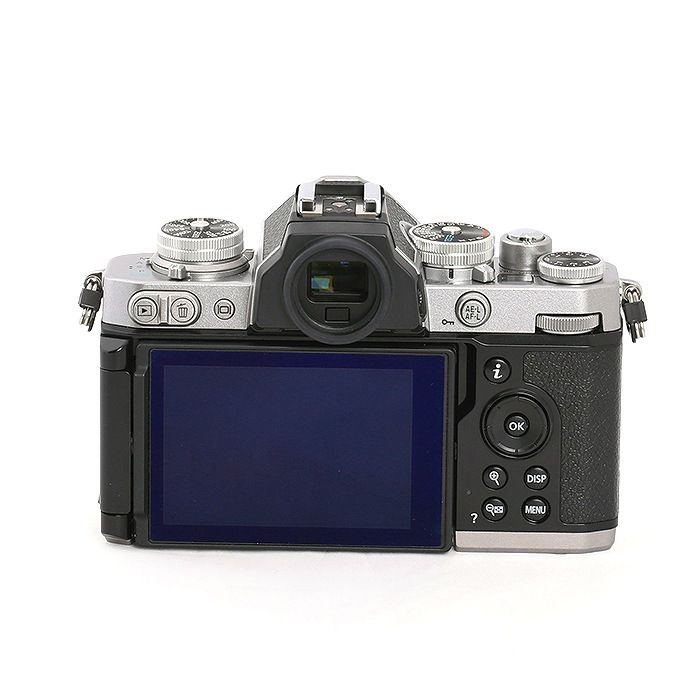 【中古】(ニコン) Nikon Z FC ボデイ シルバー 中古】(ニコン) Nikon Z fc ボディ シルバー - メルカリ
