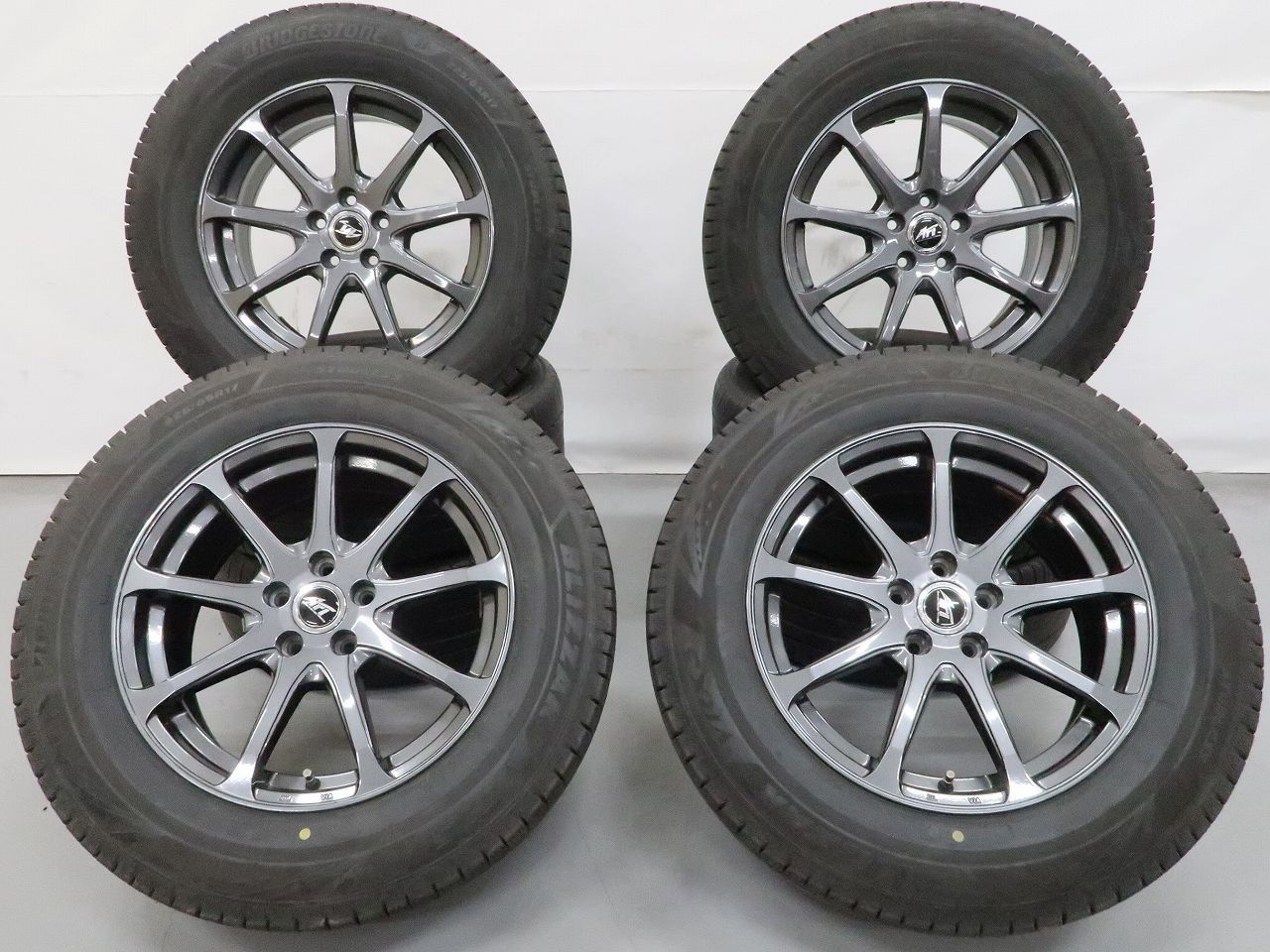 輸入車 等に 4本 AFT 17インチ ホイール 7.5J +52 5H 108 ハブ63 スタッドレス ブリヂストン ブリザック VRX3 2024年 225/65R17 テーパー座