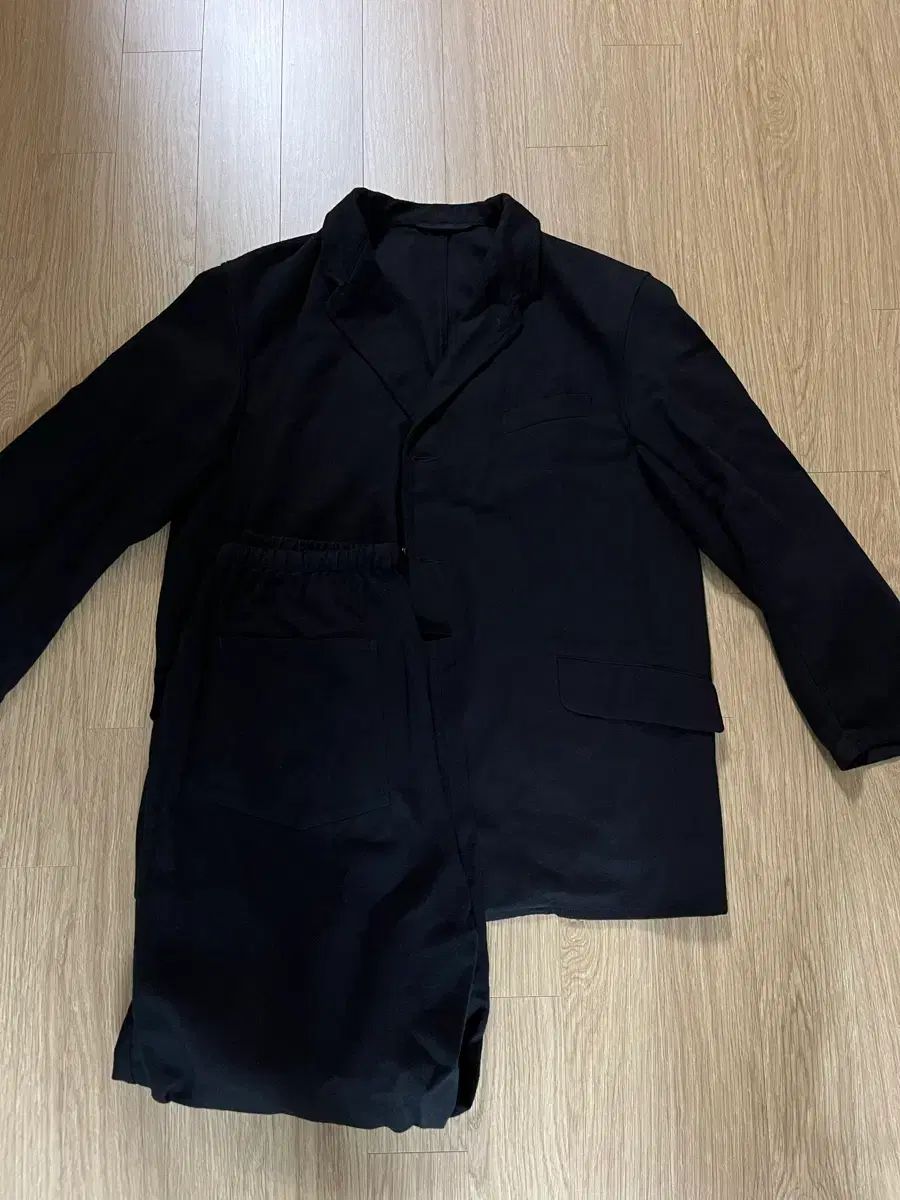 (1) 26ss コモリ ブラック ドリル セットアップ ジャケット パンツ