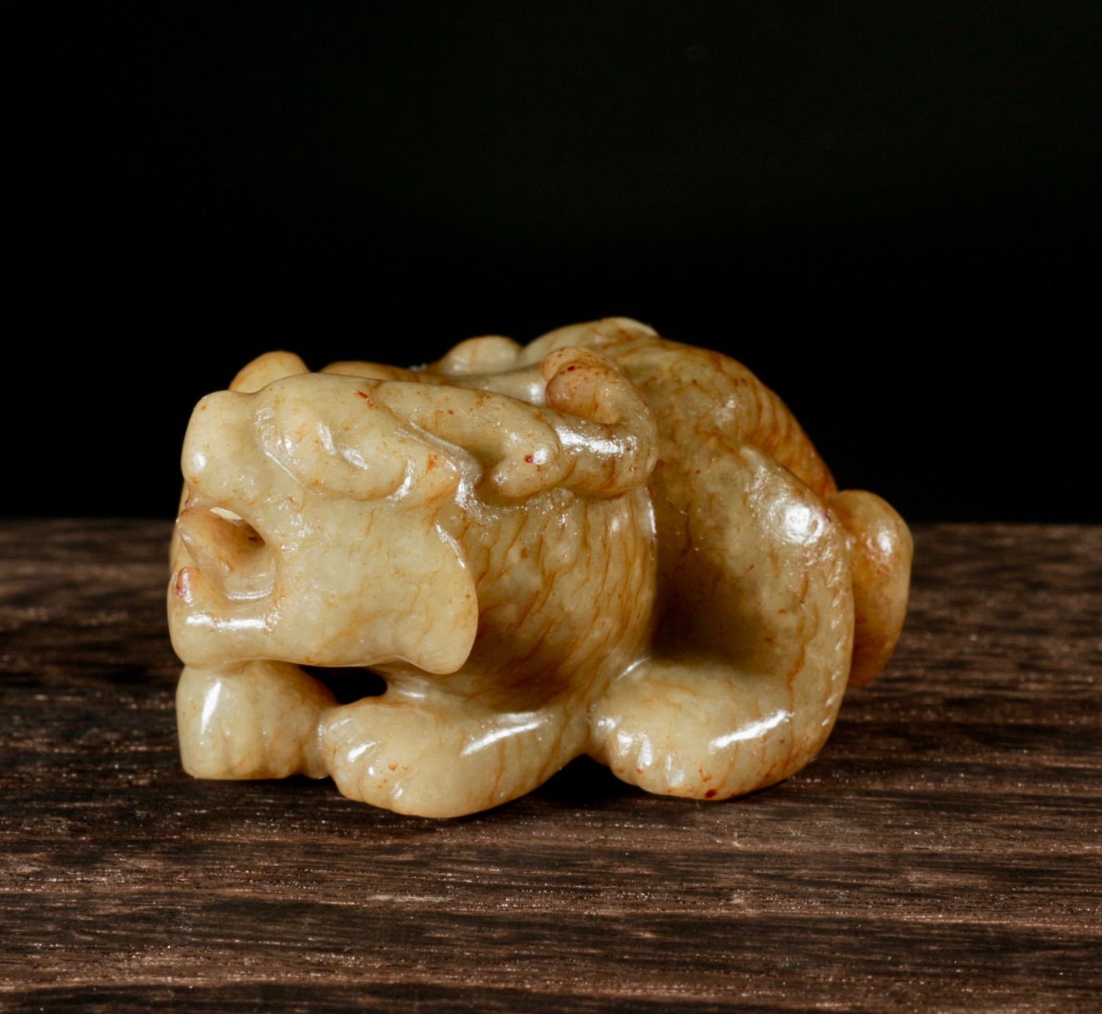 中古 和田玉彫 辟邪瑞獣 手把件 玉器 置物 CL0408 - メルカリ