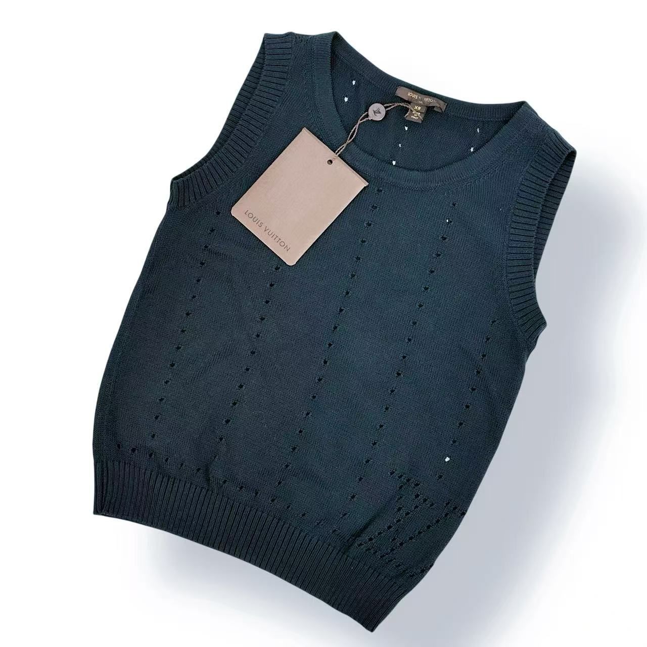未使用品 LOUIS VUITTON ルイヴィトン ニット ベスト LVロゴ トップス ブラック