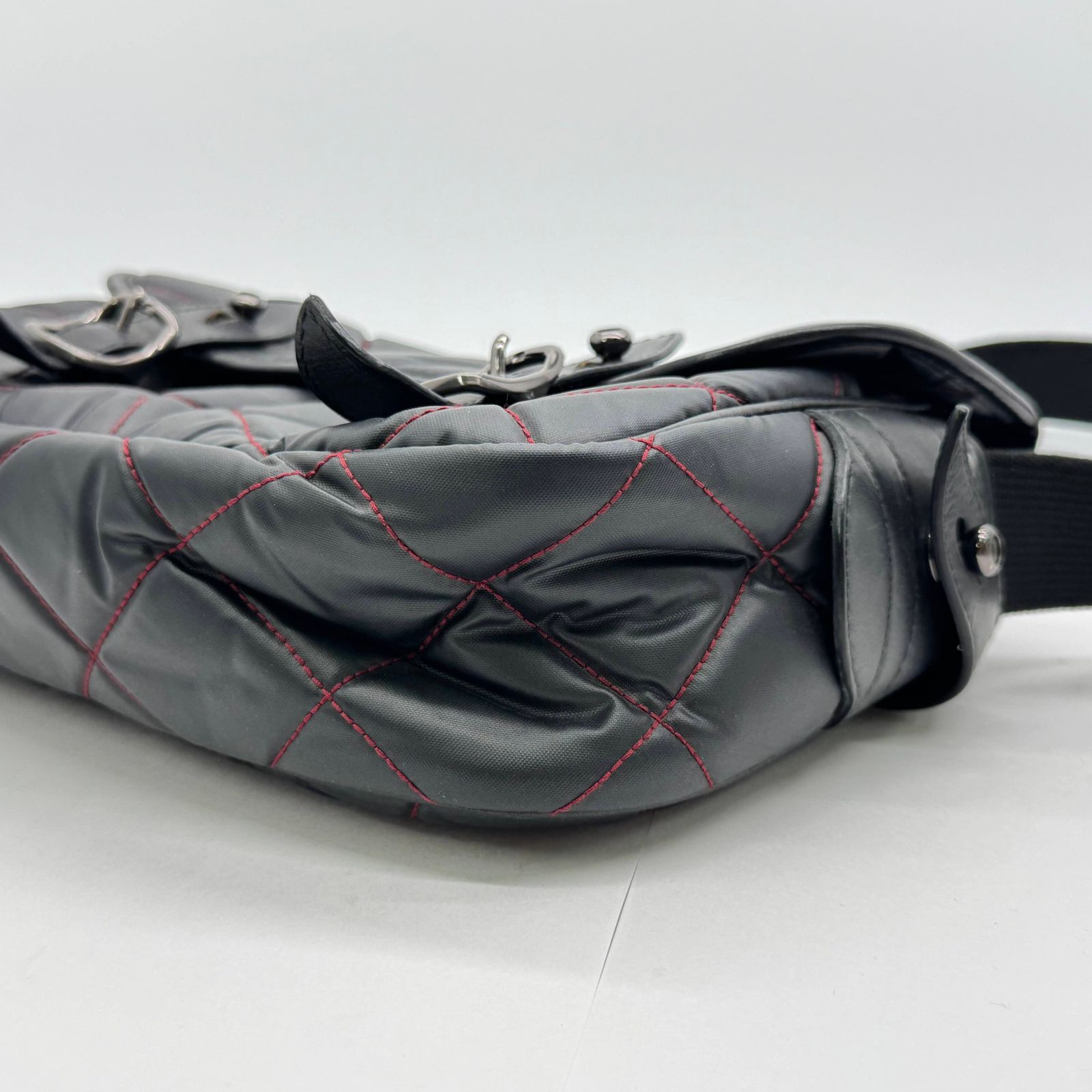 希少 美品 ハンティングワールド ショルダーバッグ キルティング 