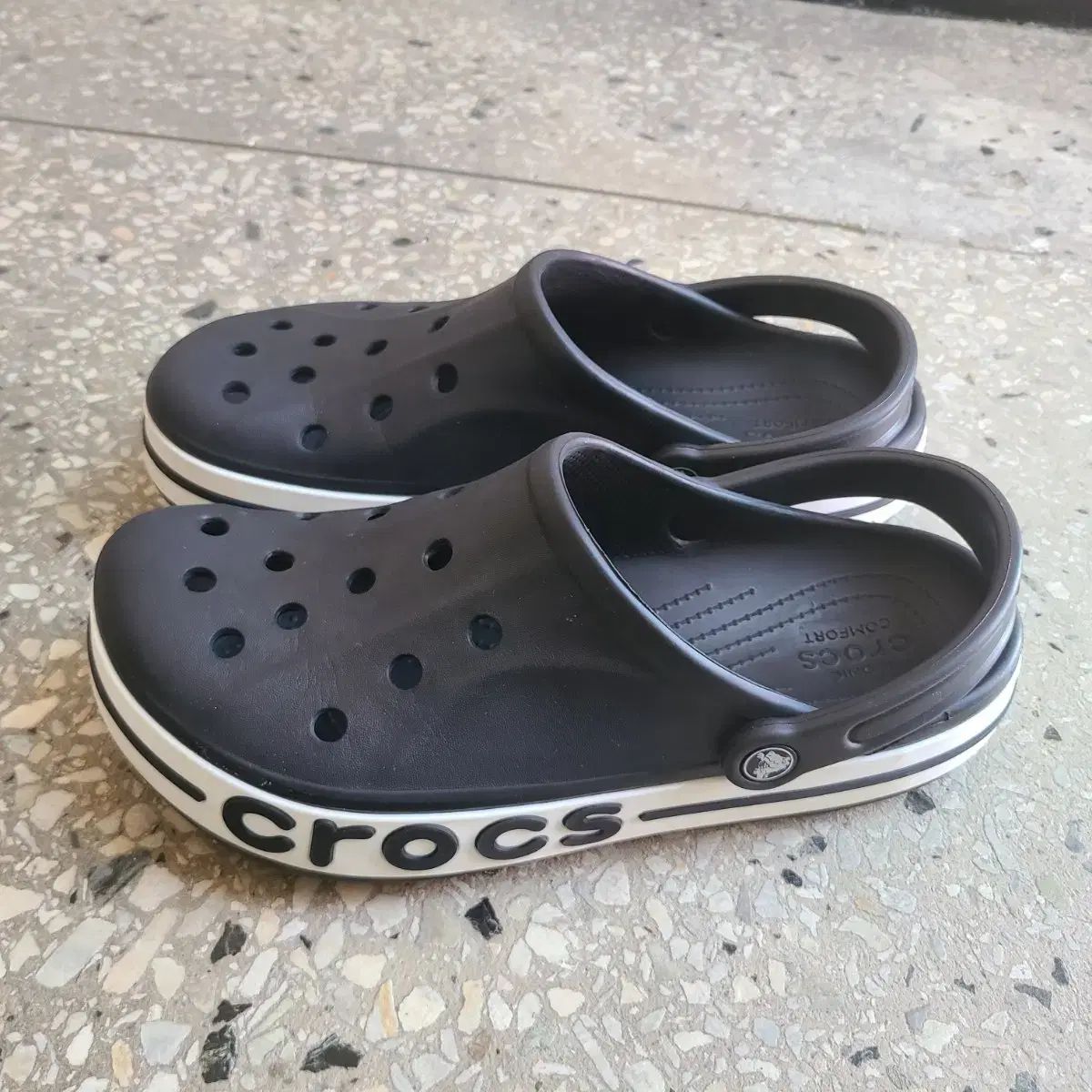 クロックス M10
