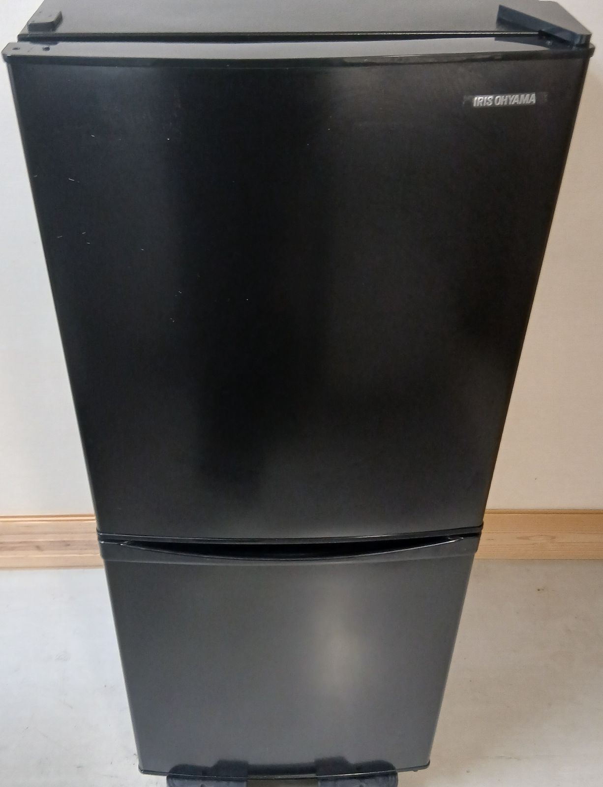 アイリスオーヤマ 冷蔵庫 2023年 142L 中古美品 お得なセット値引きも