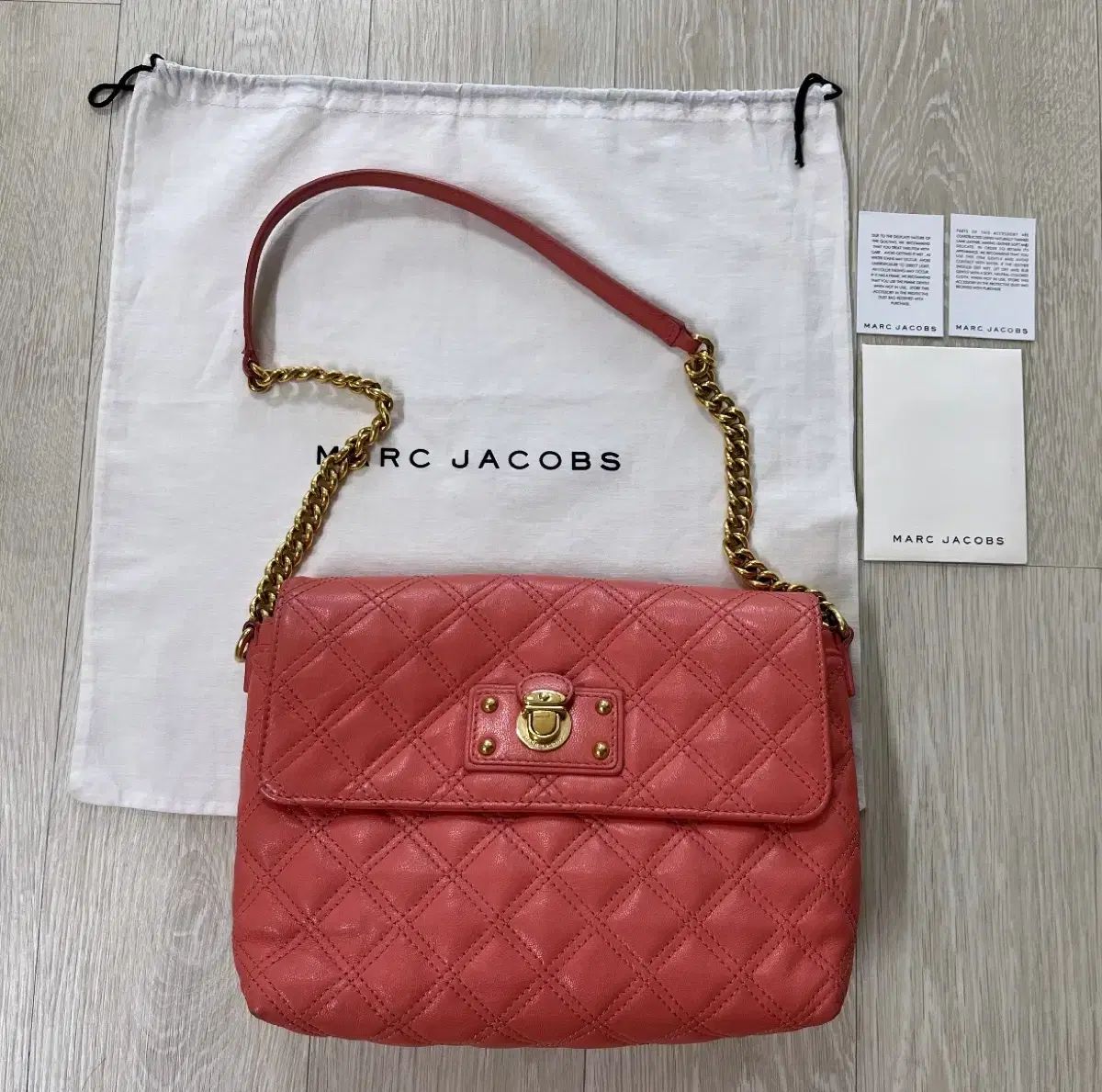 MARCJACOBS (マークジェイコブス) ザ ラージ (large) シングル 