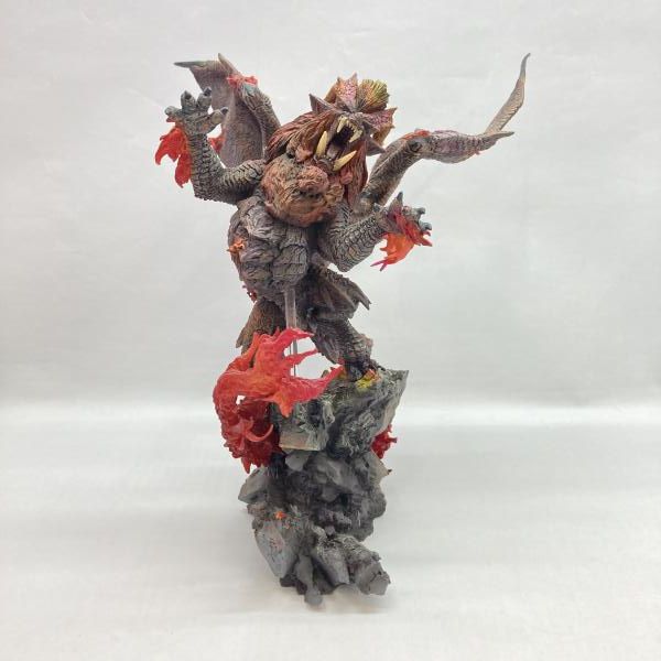 中古】カプコンフィギュアビルダー クリエイターズモデル 炎王龍 テオ