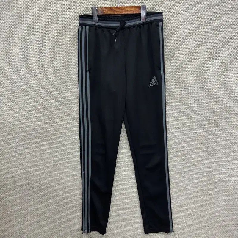 アディダス トラックパンツ ジャージ 79 D02297