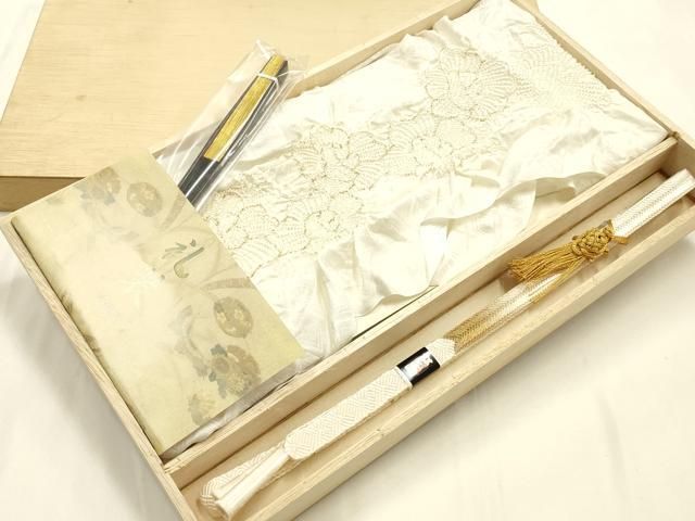 平和屋本店●和装小物　帯締め・帯揚げ・扇子セット　礼装用　平組　絞り　花柄　金彩　逸品　未使用　AABJ1143ay