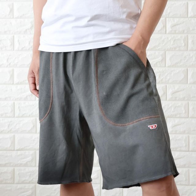 【並行輸入品】ディーゼル ハーフパンツ ショートパンツ 短パン メンズ DIESEL ロゴ スウェット ひざ下 A12906 0BNBU 9XX