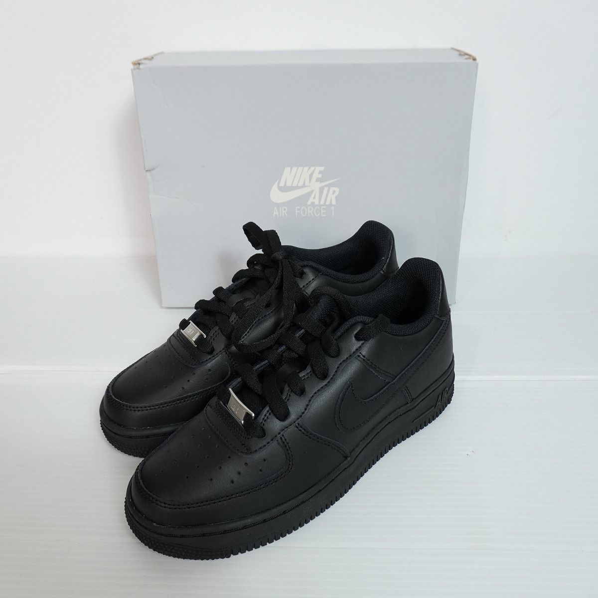 新品 NIKE ナイキ Air Force 1 LE GS エアフォース 1 ローカット スニーカー シューズ FV5951-001 黒 サイズUS 5Y JP23.5 2931Q★4
