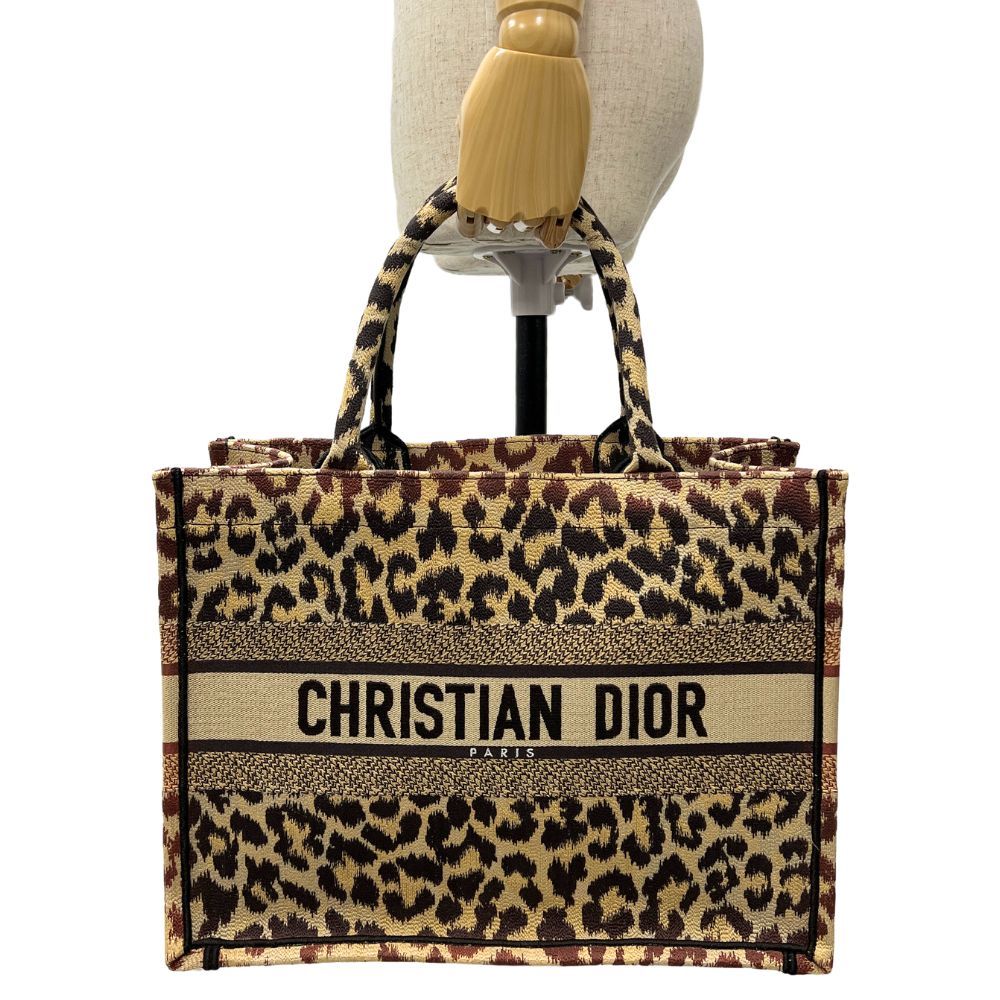 【極美品】Christian Dior トートバッグ　ノベルティ CHRISTIAN DIOR クリスチャンディオール Book Tote レオパード ブック
