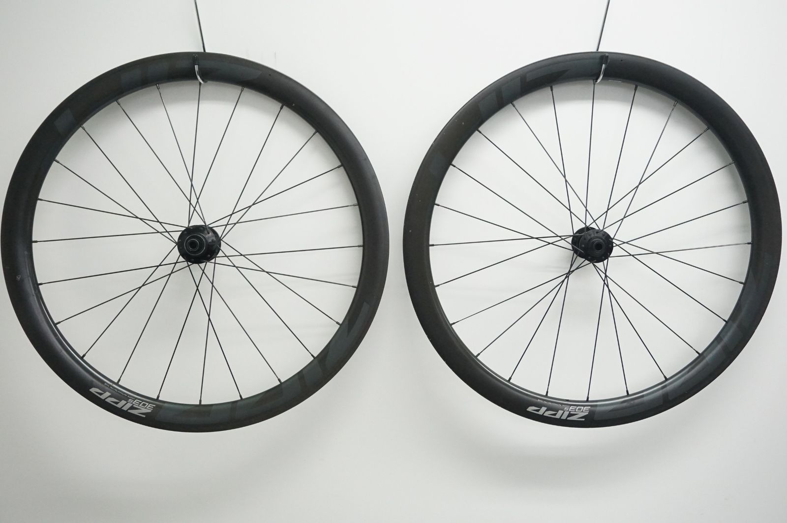 ZIPP 「ジップ」 303S DISC シマノ11速 ホイールセット / バイチャリ福岡店