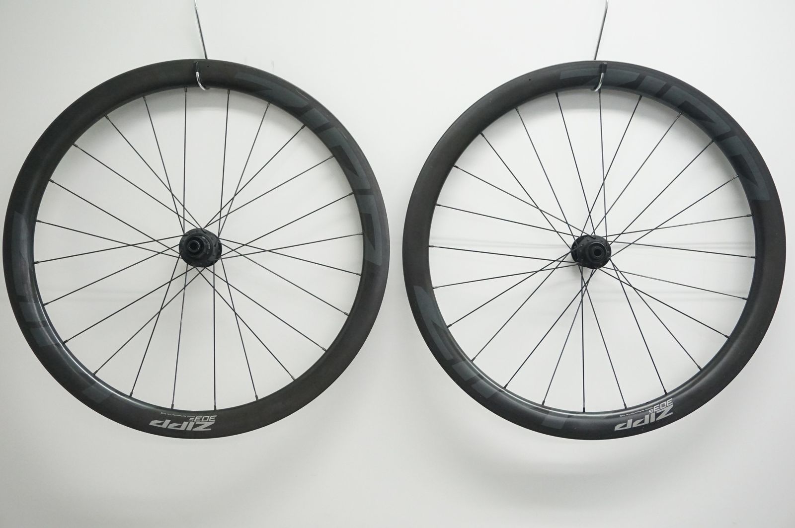 ZIPP 「ジップ」 303S DISC シマノ11速 ホイールセット / バイチャリ福岡店