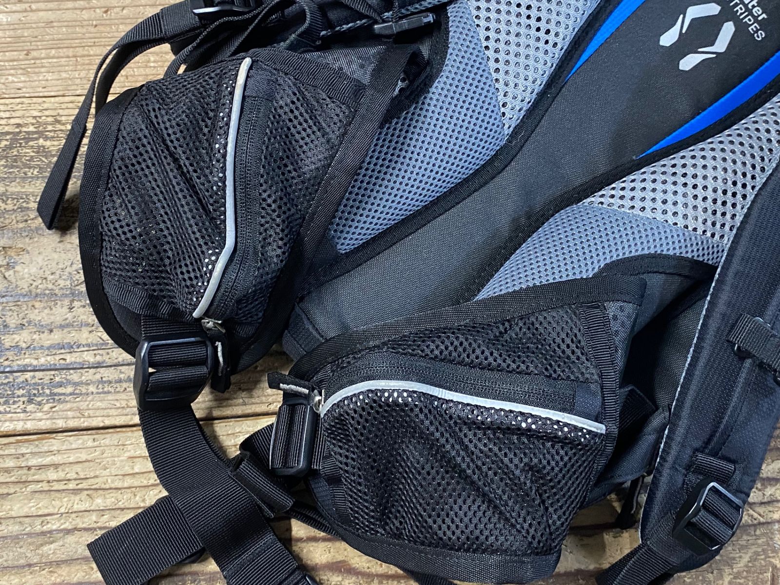 KD521 ドイター deuter superbike 18 EXP リュックサック バックパック