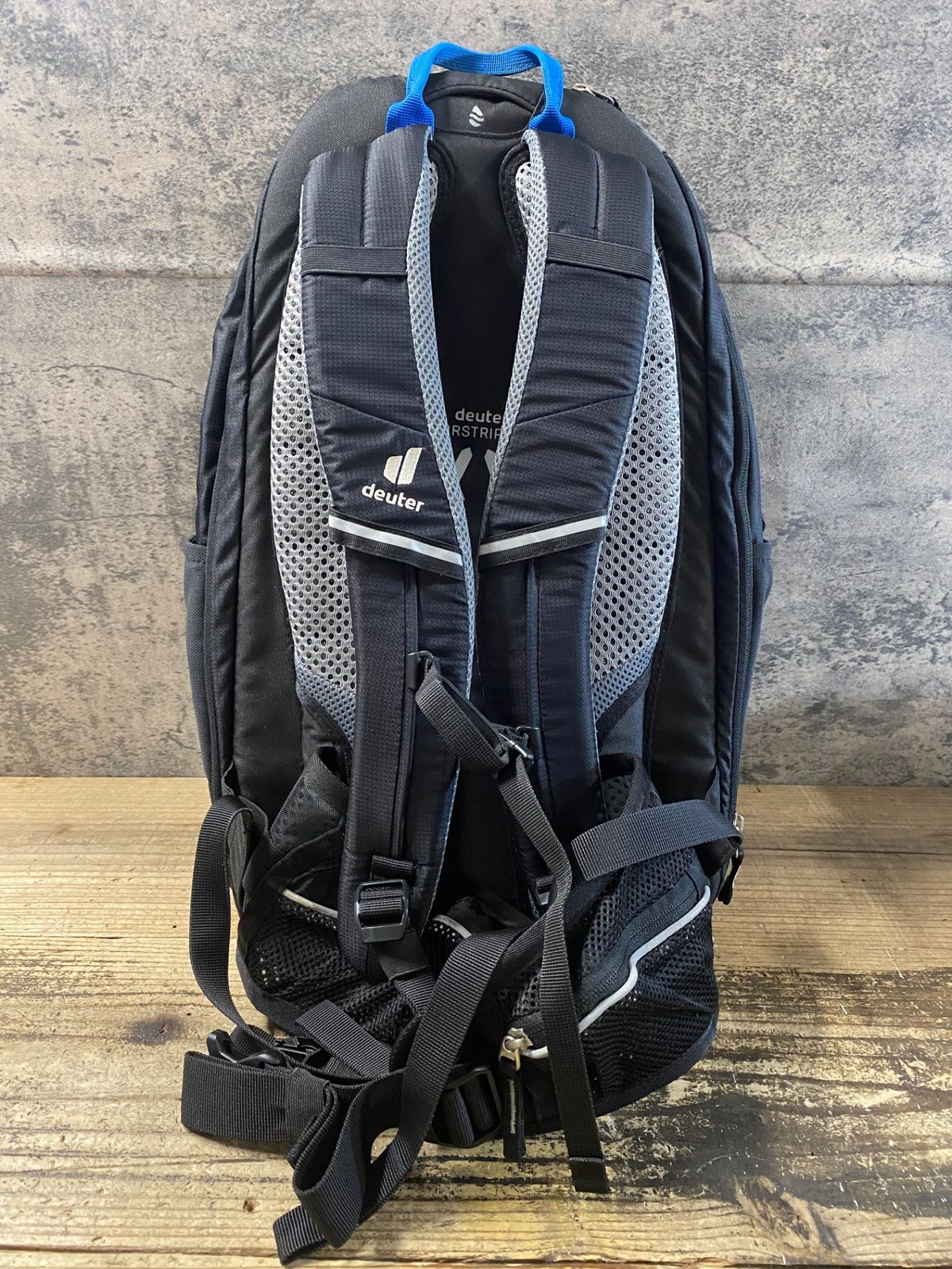 KD521 ドイター deuter superbike 18 EXP リュックサック バックパック