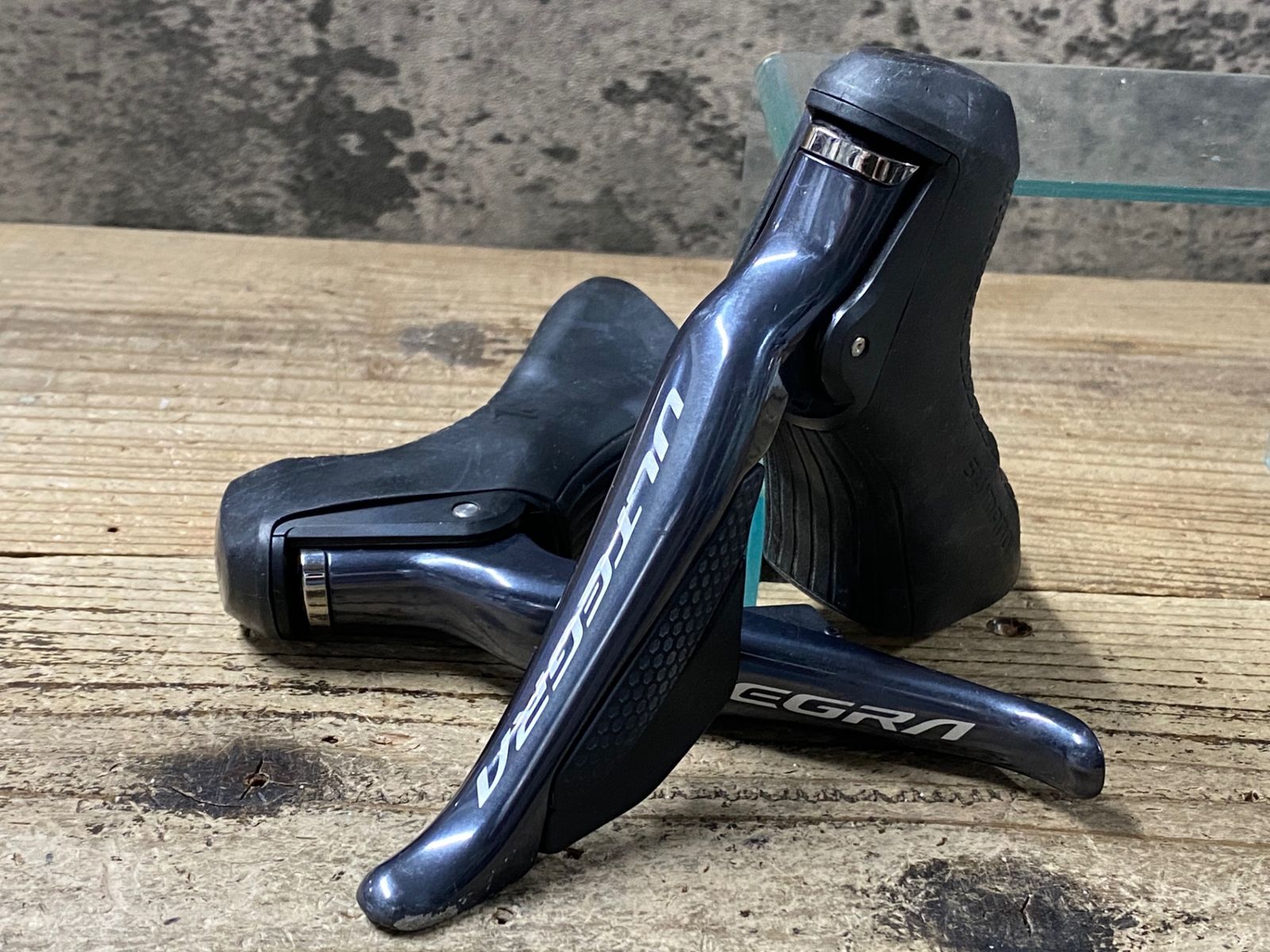 KC872 シマノ SHIMANO アルテグラ ULTEGRA ST-R8070 STIレバー 左右セット DI2 動作確認済