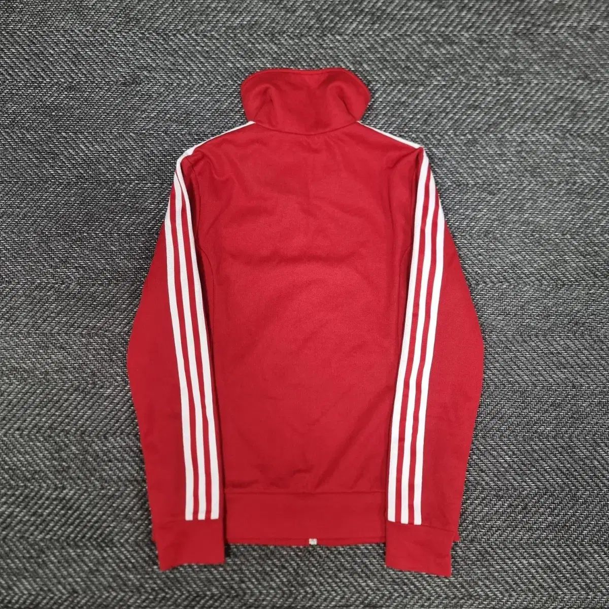adidas アディダス ヨーロッパ ジャージ レッド adidas アディダス ヨーロッパ ジャージ レッド