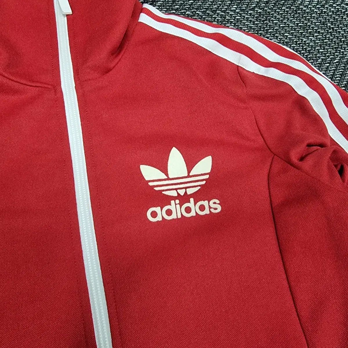 adidas アディダス ヨーロッパ ジャージ レッド adidas アディダス ヨーロッパ ジャージ レッド