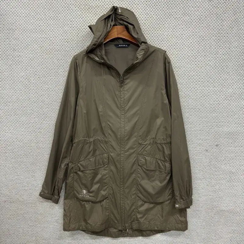 BLACK YAK ブラックヤク 登山 ホール 1枚地 ウィンドブレーカー ジャケット 95 D02288