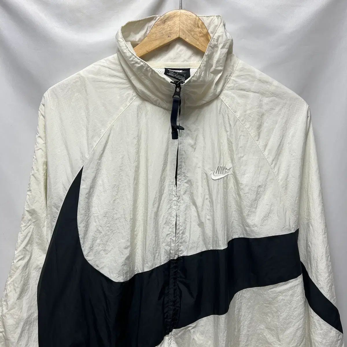 正規品/L NIKE ウィンドランナー ビックスウッシュ 白 ウーブン 