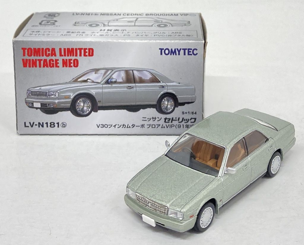 TOMICA LIMITED VINTAGE NEO ニッサン セドリック トミーテック TOMICA LIMITED VINTAGE NEO ニッサン セドリック V30