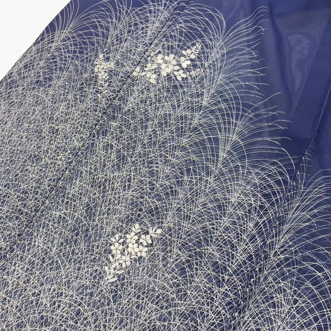 夏着物 付下げ 絽 萩の花模様 銀彩 銀糸 紺桔梗色 K-5982 - メルカリ