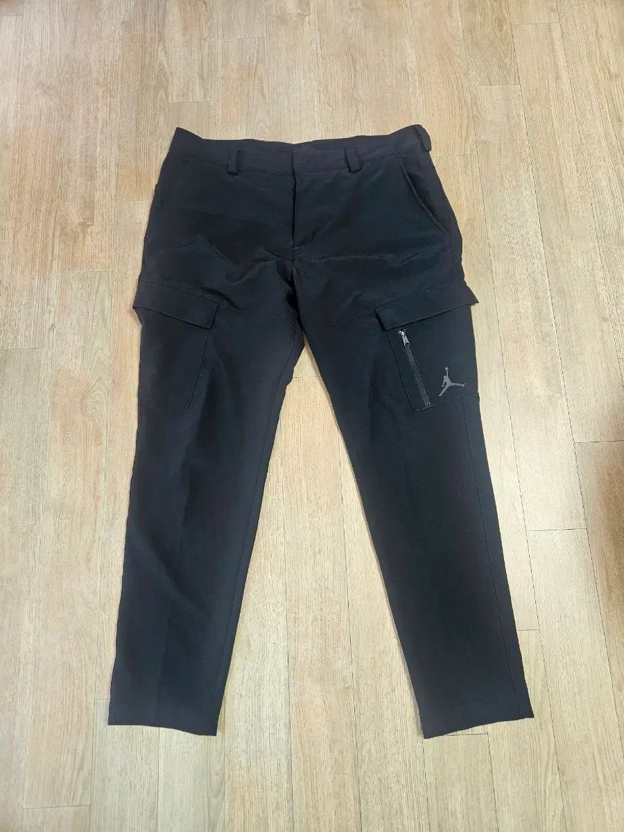 ナイキジョーダン カーゴ パンツ 正規品