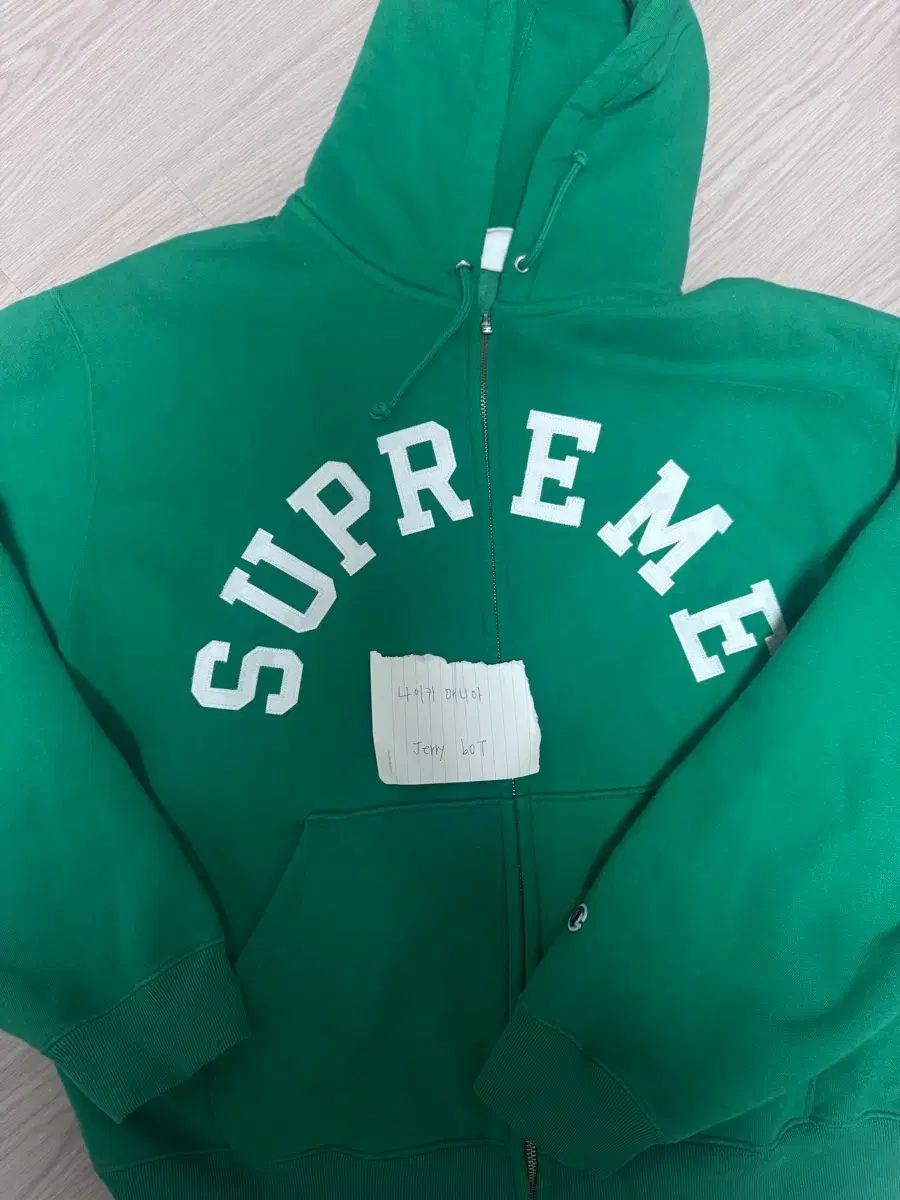 Supreme Champion フードジップアップ グリーン Lサイズ