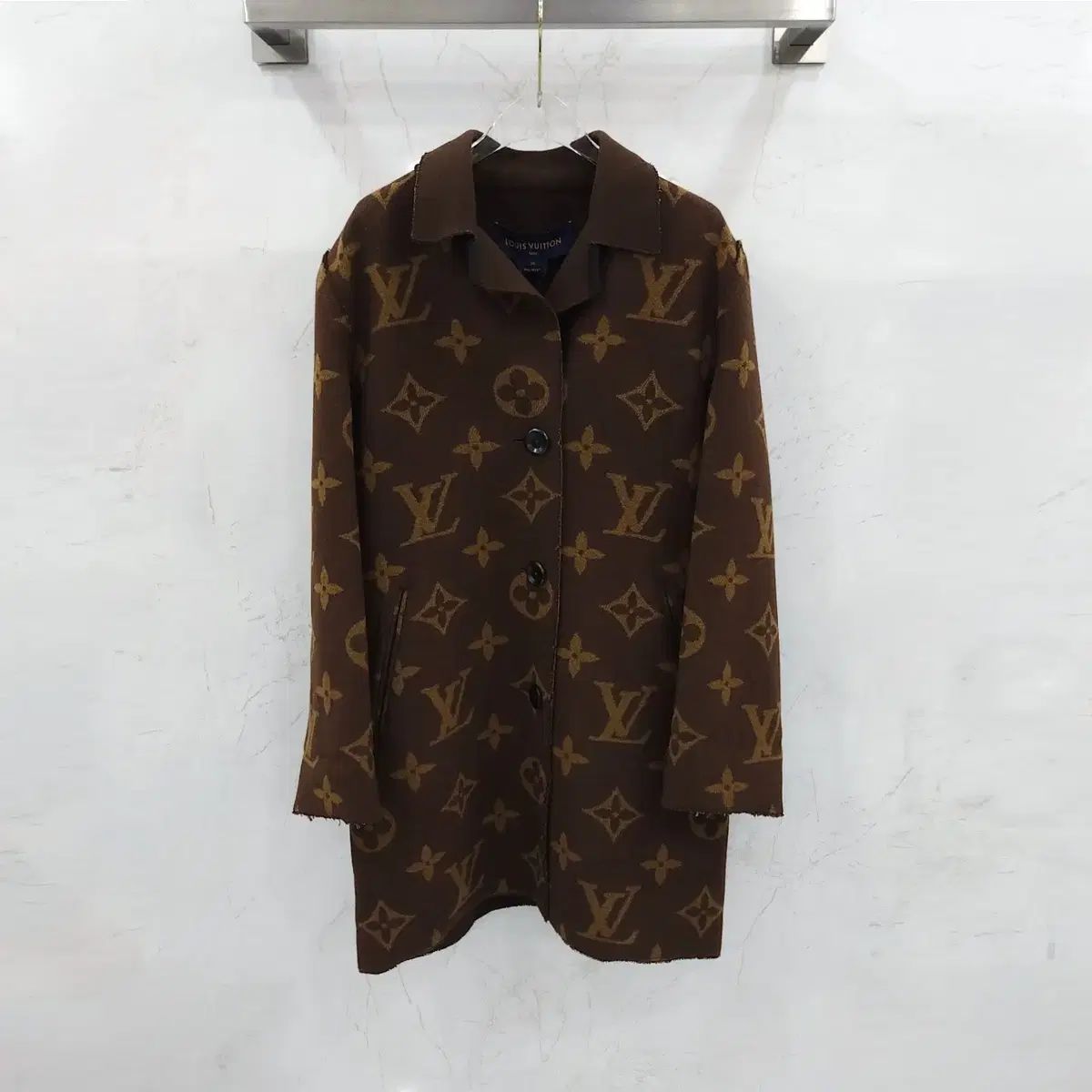 34 / ルイヴィトン モノグラム ロー エッジ モノグラム コート 1A9DIY