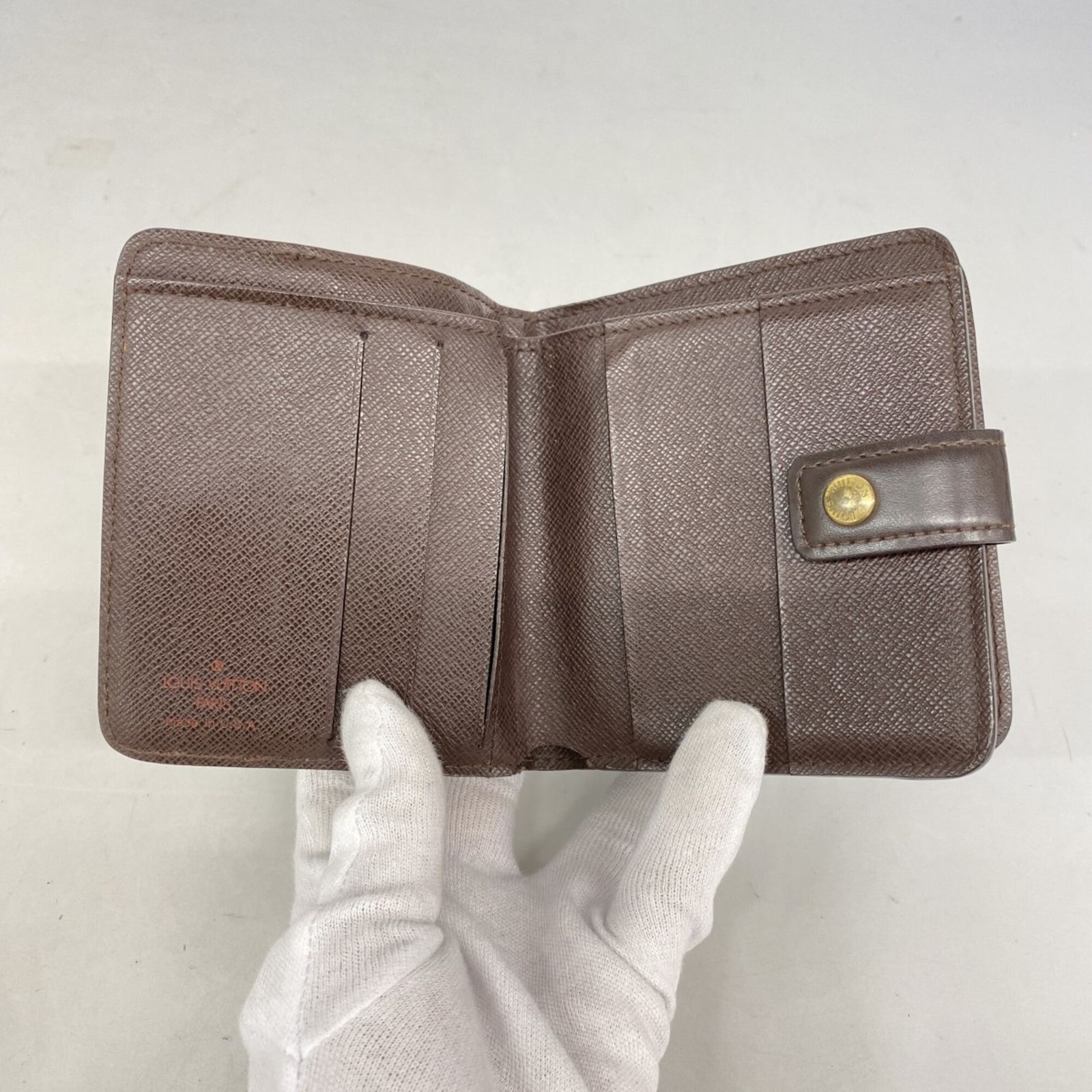 ルイヴィトン ダミエ ラウンドジップ エベヌ 折り財布 茶 革 N61668 ルイ・ヴィトン(Louis Vuitton) ルイ・ヴィトン 財布 ダミエ