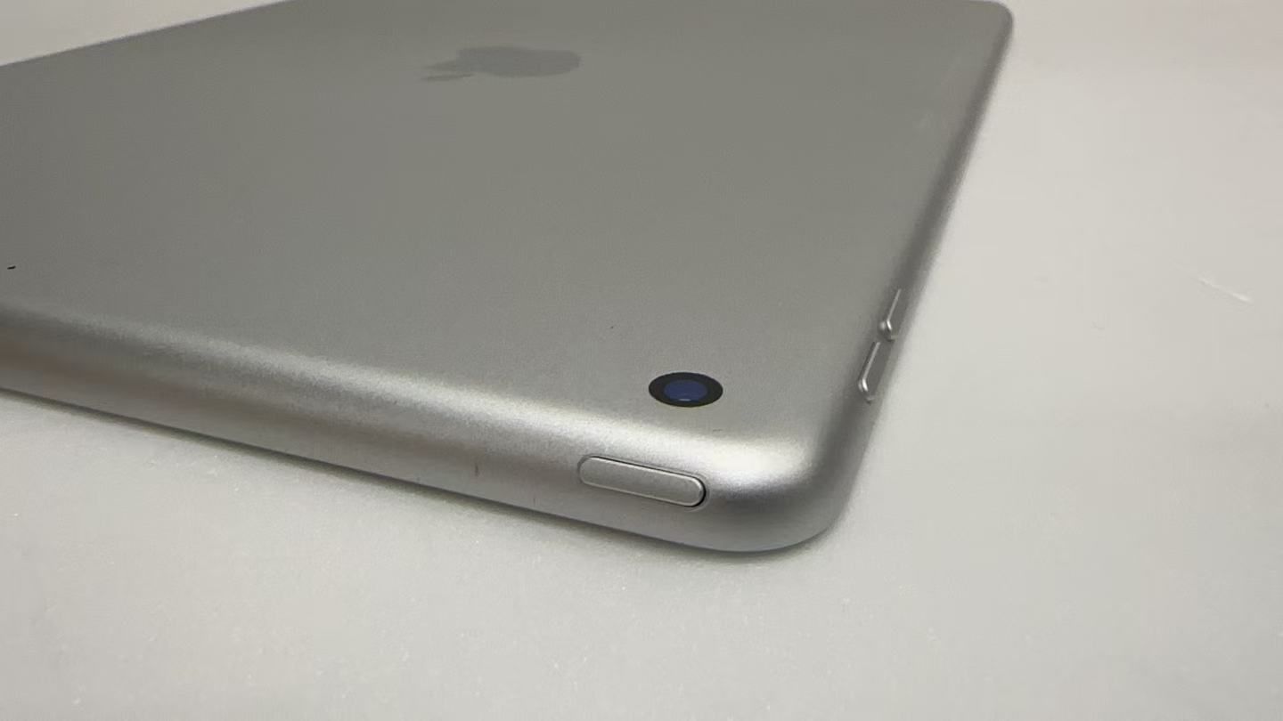 iPad 第7世代 32GB SV 中古 Wi-Fi - メルカリ iPad 第7世代 32GB SV 中古 Wi-Fi - メルカリ