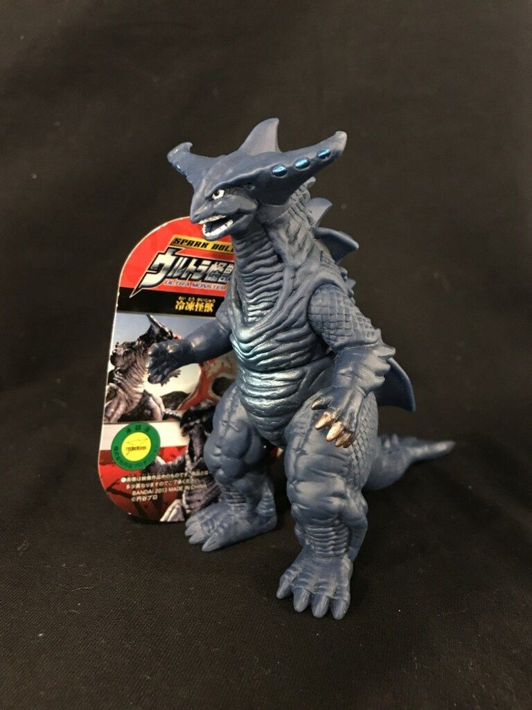 バンダイ ウルトラ怪獣500 ラゴラス 37 4,395円