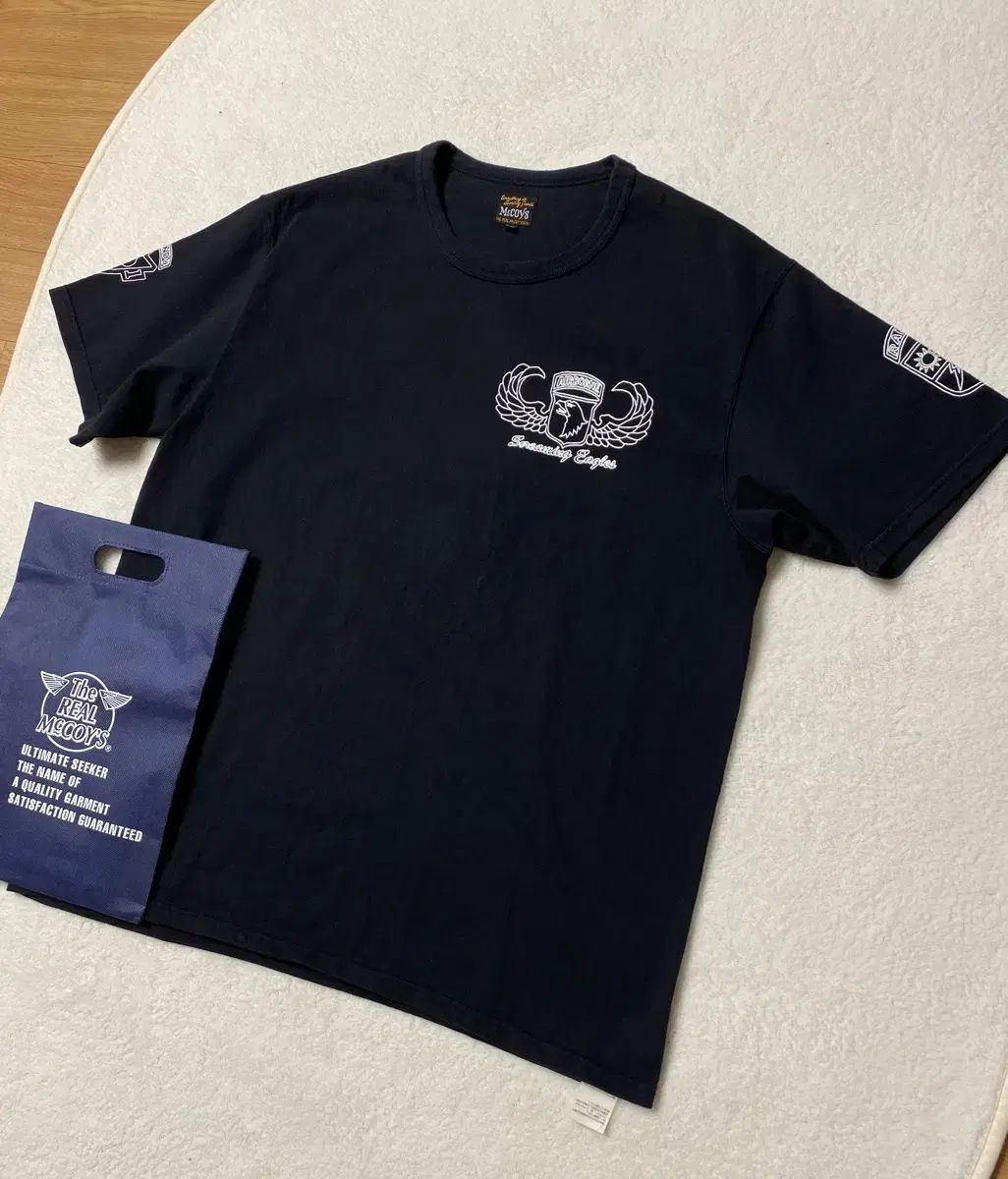 (42) ザ・リアルマッコイズ US ARMY Tシャツ / バンド・オブ・ブラザーズ