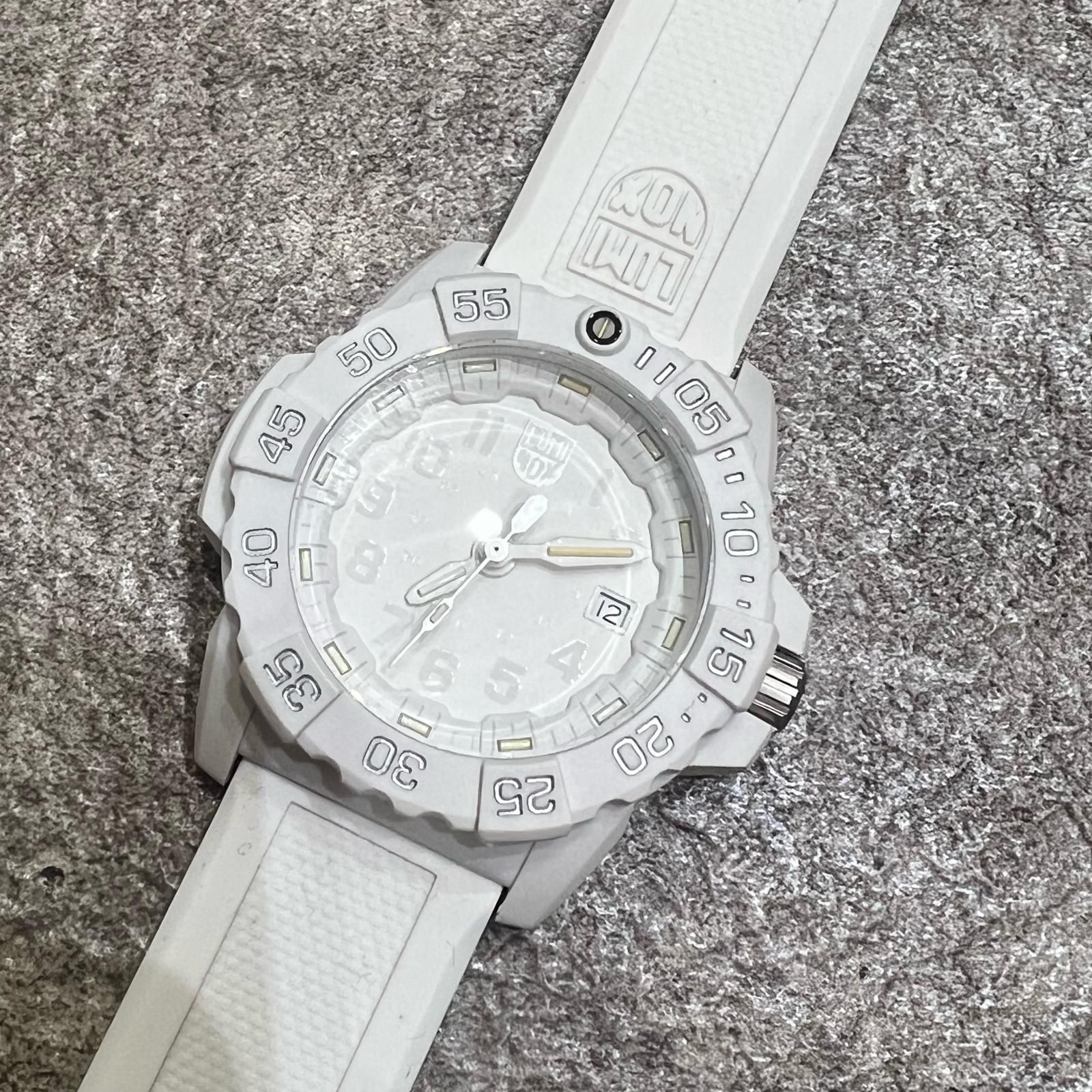 LUMINOX NAVY SEAL 3500 SERIES Ref.3507 Whiteout 腕時計 