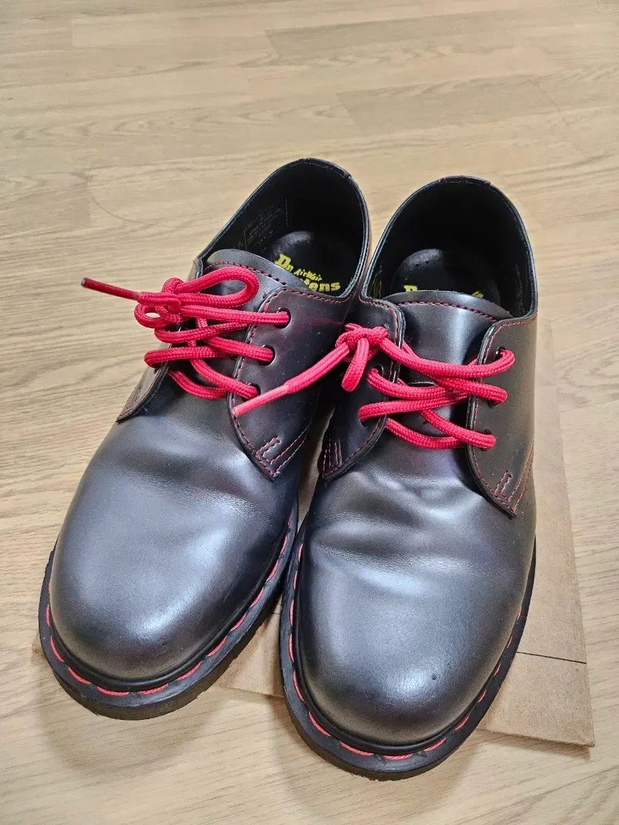 DR. MARTENS ドクターマーチン UK5 グレー レッド スティッチ 3ホール (240)