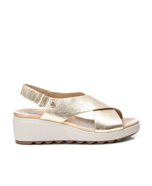 キシタイ レディース シューズ サンダル XTI Womens Crosstrap Wedge Sandals Gold ゴールド