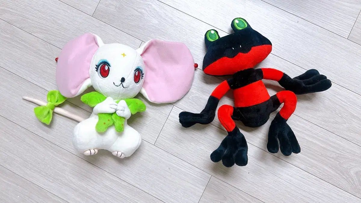 ブランカ、ひろし　当時品ぬいぐるみ　シュガシュガルーン　TOMY シュガシュガルーン ブランカとデューク ぬいぐるみ セット - メルカリ