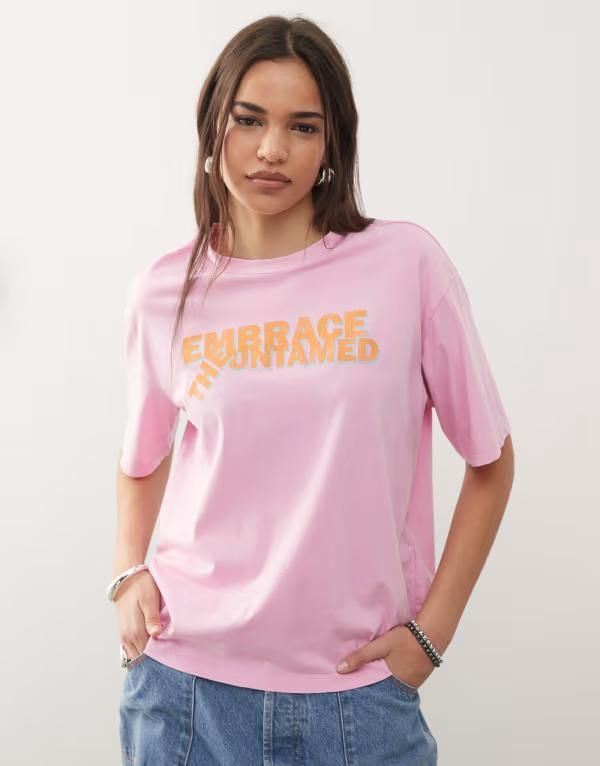 ノイジーメイ レディース トップス Tシャツ Noisy May oversized tee with front slogan PINK ピンク