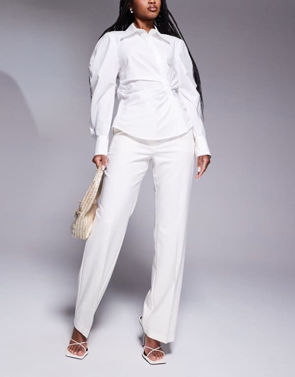 エイソス レディース ボトムス カジュアルパンツ パンツ ASOS DESIGN tailored slim straight pants in cream cream クリーム