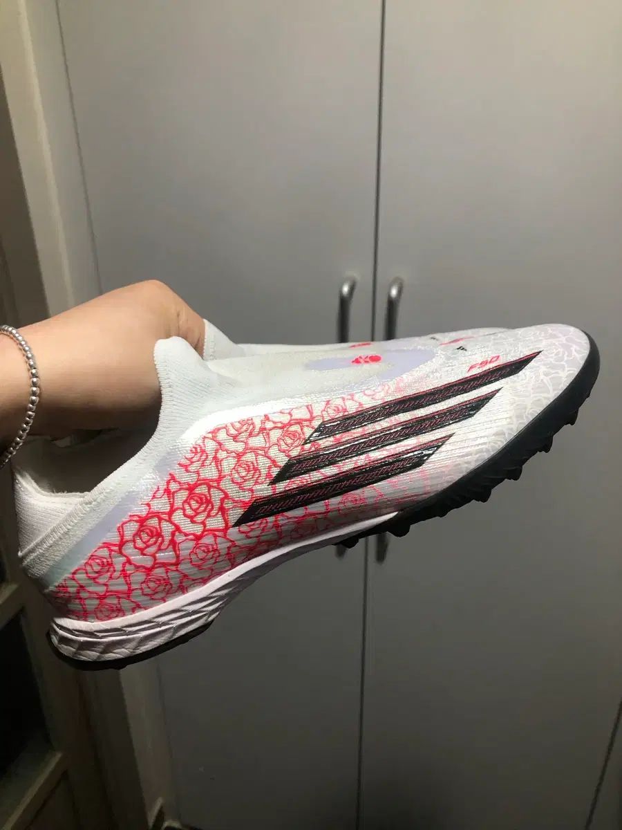 ヤマル f50 サッカーシューズ 260