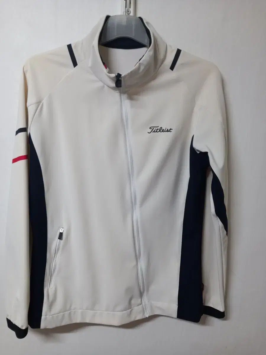 タイトリスト 機能性 ゴルフ ジャケット L @@