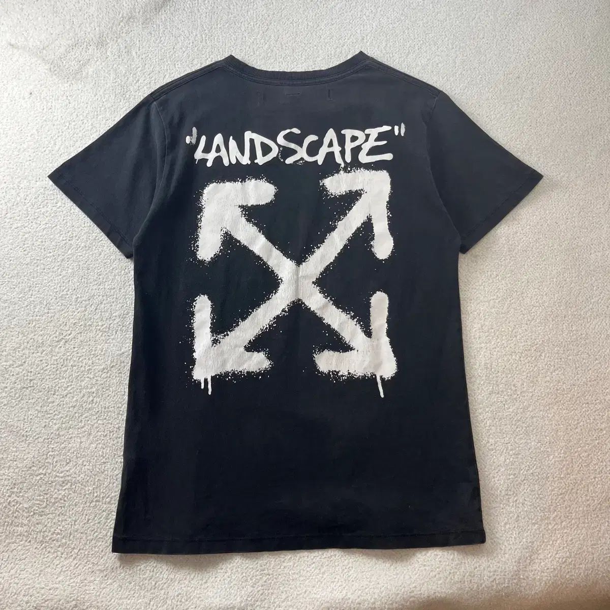 95 オフホワイト 2019 s/s arch shapes 半袖T
