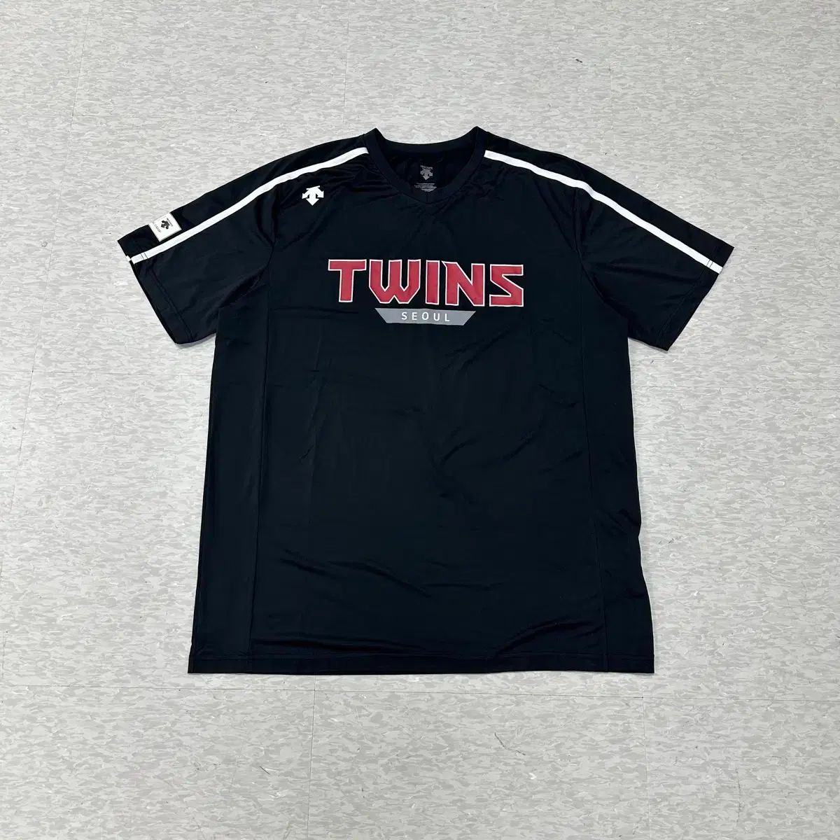 DESCENTE LG TWINS 半袖 Tシャツ ブラック