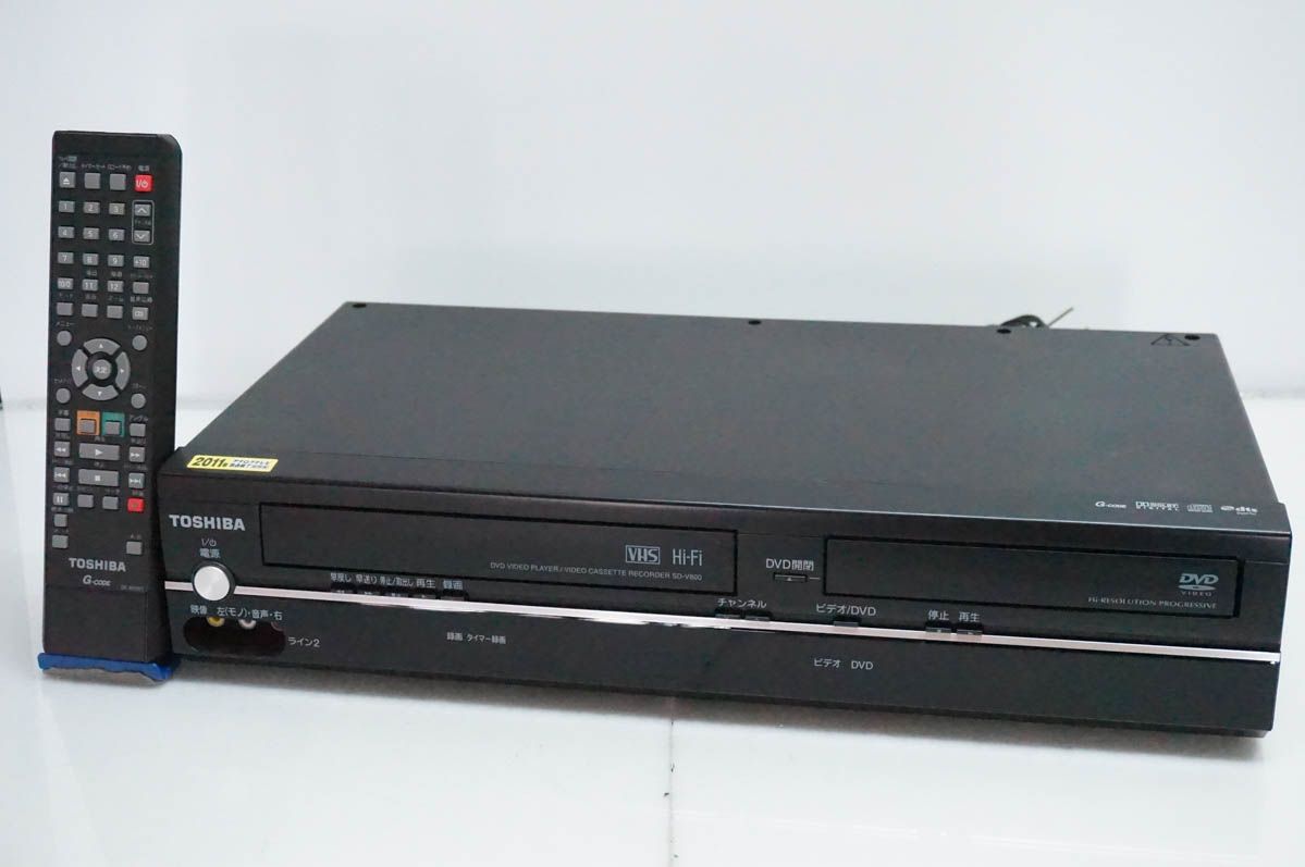 【中古】東芝TOSHIBA VTR一体型DVDビデオプレーヤー DVDプレーヤー一体型VHSビデオデッキ SD-V800