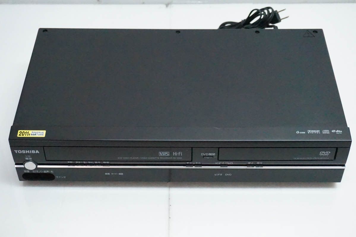 匿名配送　東芝VTR一体型DVDビデオプレーヤー ジャンク】東芝VTR一体型DVDビデオプレーヤー SD-VF70 - メルカリ
