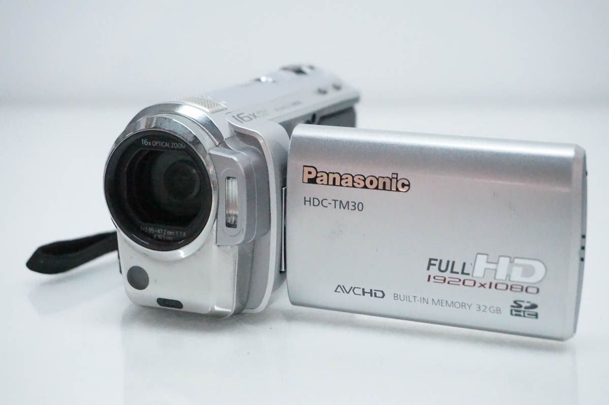 中古】Panasonicパナソニック HDC-TM30 ハイビジョンデジタルビデオ