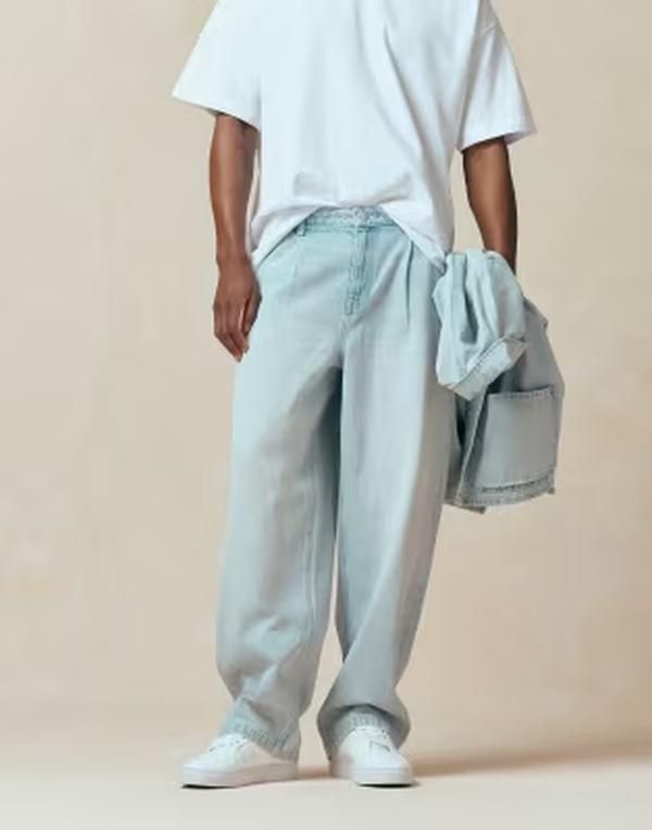 エイソス メンズ ボトムス デニムパンツ ジーンズ ASOS DESIGN loose straight jeans in light wash blue part of a set LIGHT WASH BLUE ブルー